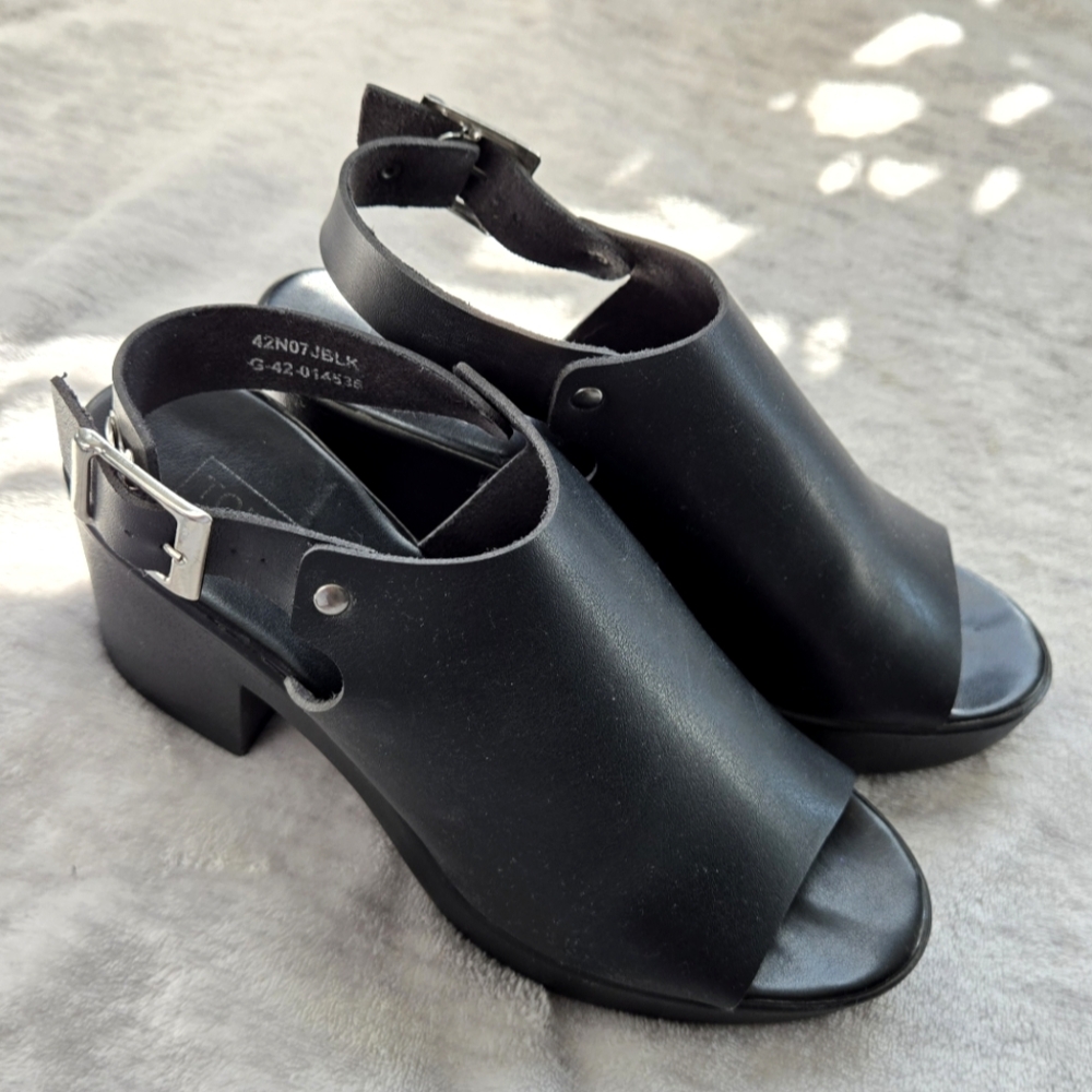 Open-Toe Sandals